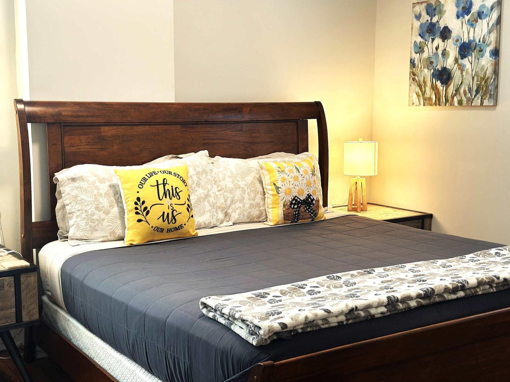 G4 King Bed Central Location Museums Free Parking Richmond Extérieur photo